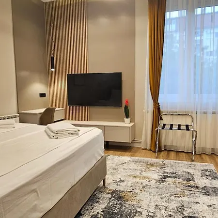 The Magnificent One Apartament *